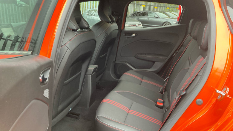 Renault Clio 1.0 TCe 90 RS Line 5dr Petrol Hatchback